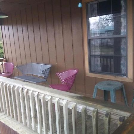 Whispering Creek Lodging & Rv Resort Newton エクステリア 写真