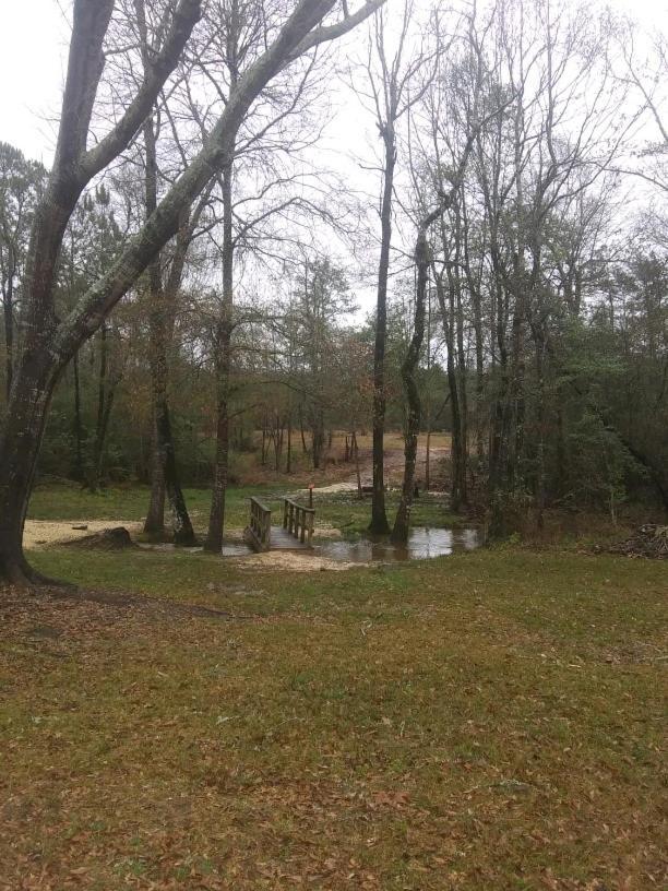 Whispering Creek Lodging & Rv Resort Newton エクステリア 写真