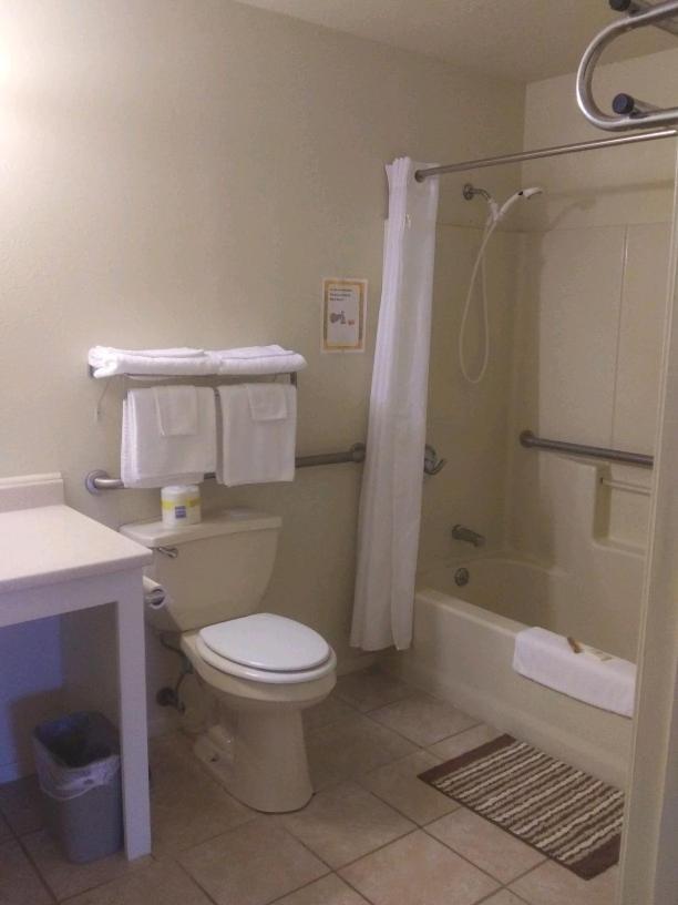 Whispering Creek Lodging & Rv Resort Newton エクステリア 写真